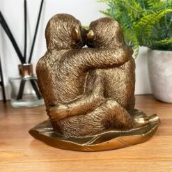 Darthome Limited Bronze Romantic Monkey Couple Figurine -Darthome Limited IMG E3163