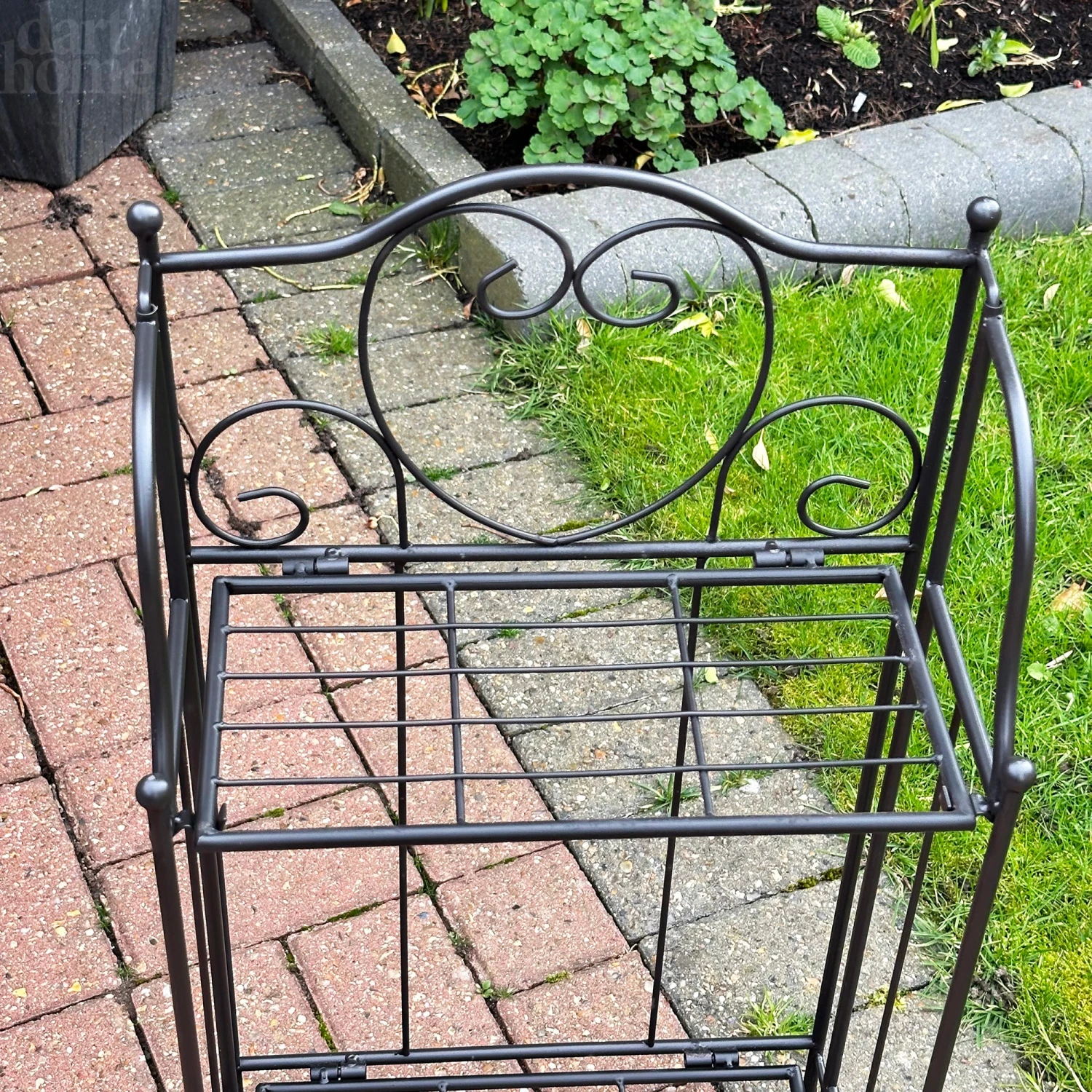 Darthome Limited 2 Tier Metal Flower Rack 2 Darthome Limited 2 Tier Metal Flower Rack - Image 2