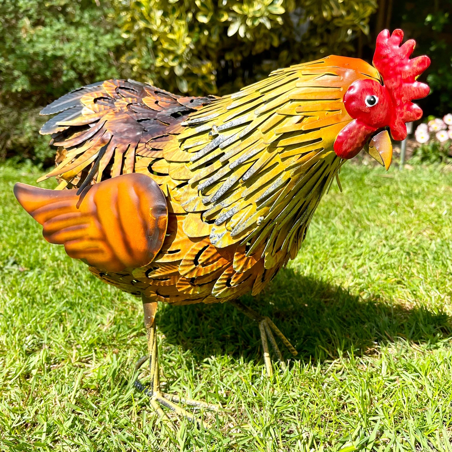 Darthome Limited Metal Feeding Hen Garden Ornament 1 Darthome Limited Metal Feeding Hen Garden Ornament