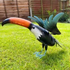 Darthome Limited Terry The Toucan Garden Ornament -Darthome Limited IMG E3808 edited90