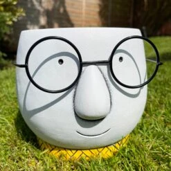Darthome Limited Cement Face Planter With Glasses , Drainage Hole 10 Darthome Limited Cement Face Planter With Glasses , Drainage Hole -Darthome Limited IMG E3855 edited133