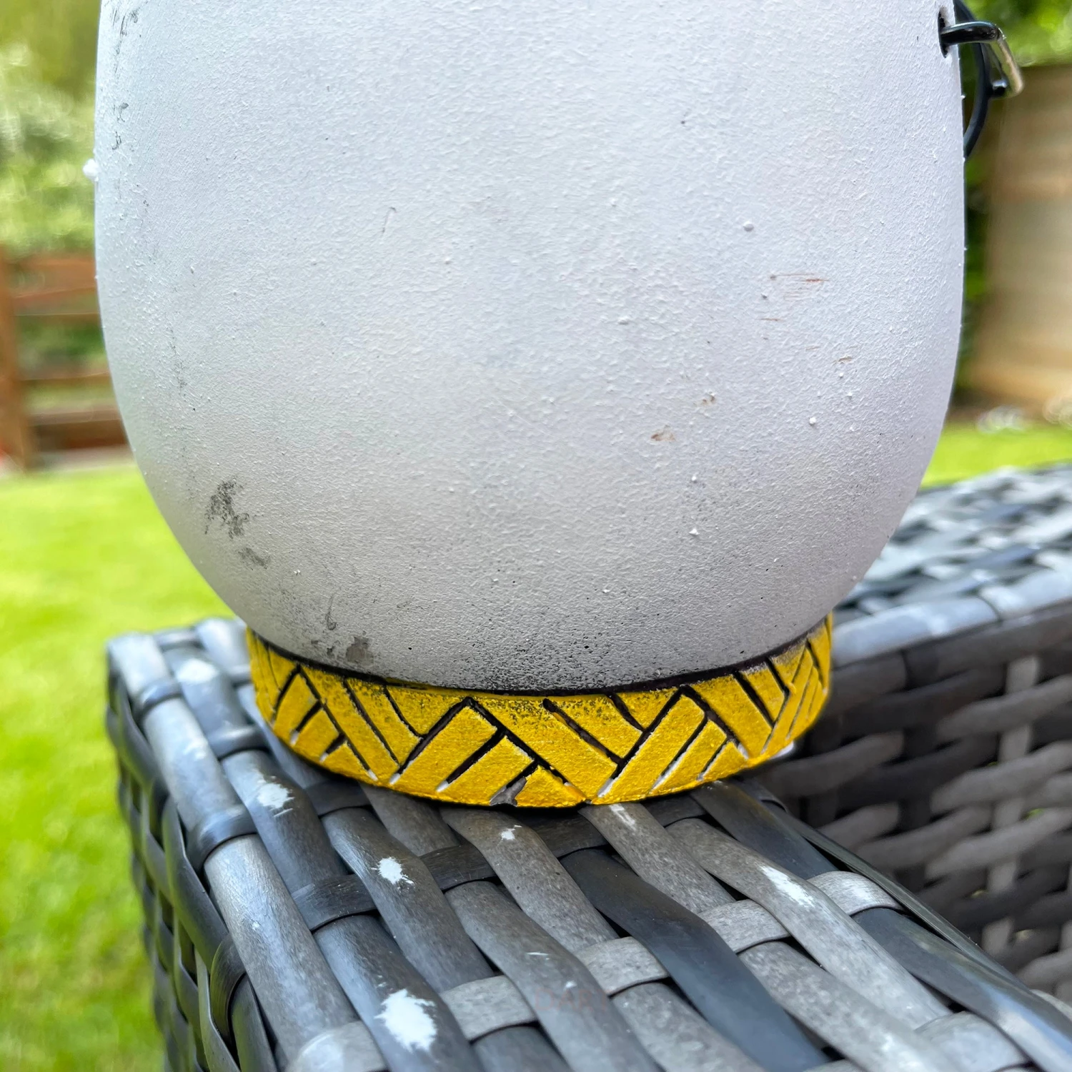 Darthome Limited Cement Face Planter With Glasses , Drainage Hole 7 Darthome Limited Cement Face Planter With Glasses , Drainage Hole - Image 7