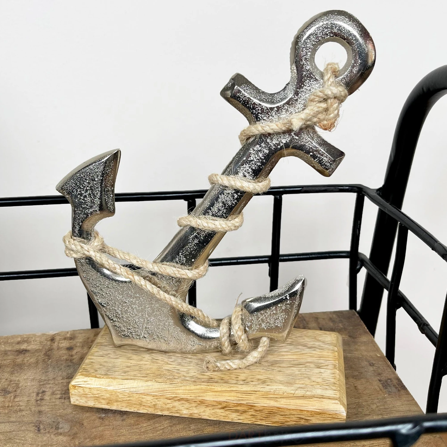 Darthome Limited Silver Metal Anchor Ornament On Wooden Stand 1 Darthome Limited Silver Metal Anchor Ornament On Wooden Stand