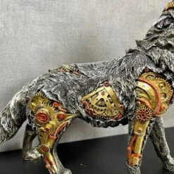 Darthome Limited Silver Steampunk Howling Wolf Ornament -Darthome Limited IMG E4258
