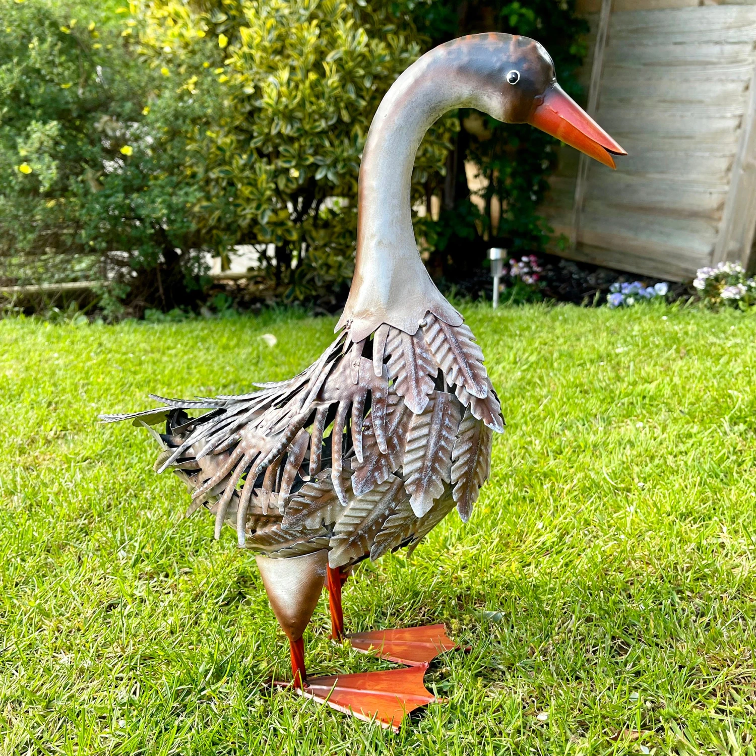 Darthome Limited Brown Metal Goose Garden Ornament 5 Darthome Limited Brown Metal Goose Garden Ornament - Image 5