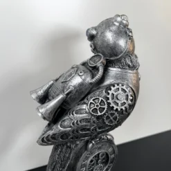 Darthome Limited Silver Steampunk Pilot Bird Ornament -Darthome Limited IMG E4348