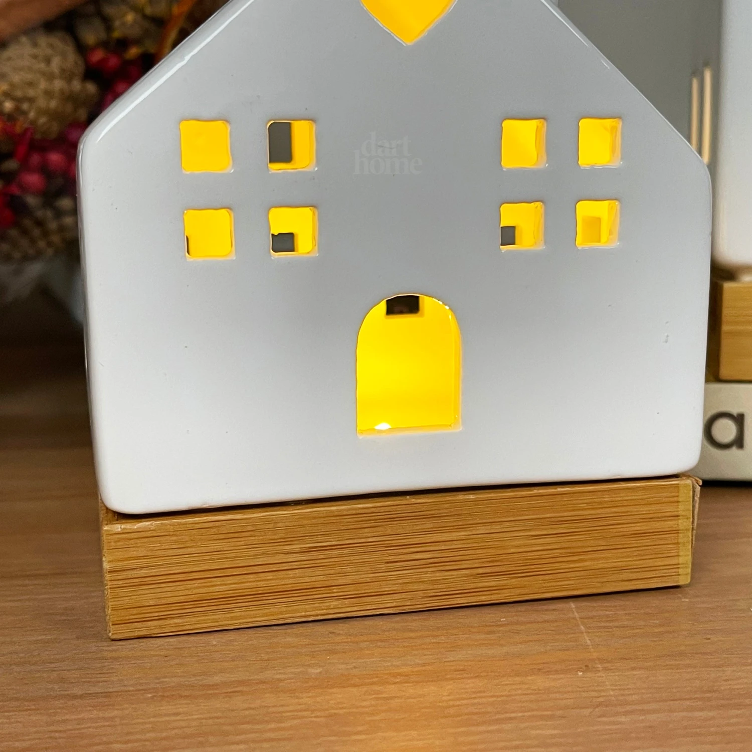 Darthome Limited Light Up Ceramic House Ornaments With Wood Base 4 Darthome Limited Light Up Ceramic House Ornaments With Wood Base - Image 4
