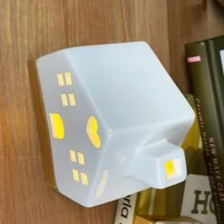 Darthome Limited Light Up Ceramic House Ornaments With Wood Base 16 Darthome Limited Light Up Ceramic House Ornaments With Wood Base -Darthome Limited IMG E6296