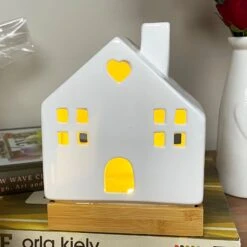 Darthome Limited Light Up Ceramic House Ornaments With Wood Base 17 Darthome Limited Light Up Ceramic House Ornaments With Wood Base -Darthome Limited IMG E6297