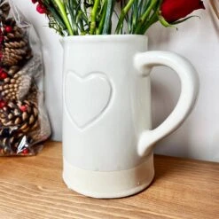 Darthome Limited Two Tone Embossed Heart Jug Vase 11 Darthome Limited Two Tone Embossed Heart Jug Vase -Darthome Limited IMG E6371