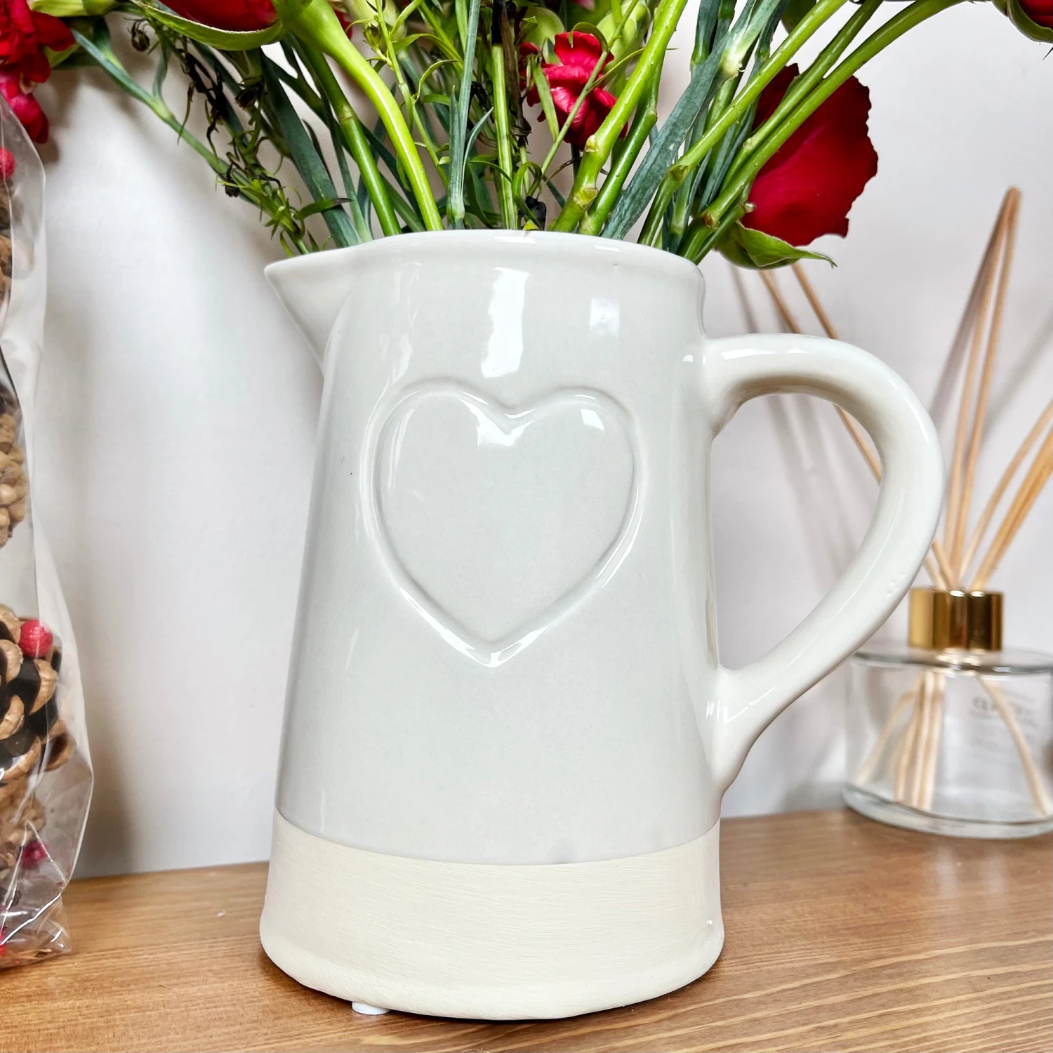 Darthome Limited Two Tone Embossed Heart Jug Vase 5 Darthome Limited Two Tone Embossed Heart Jug Vase - Image 5