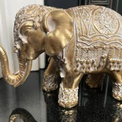 Darthome Limited Set Of 2 Gold Indian Elephant Ornaments -Darthome Limited IMG E6571