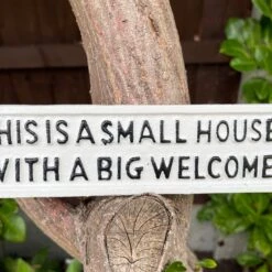 Darthome Limited Small House Big Welcome Cast Iron Wall Sign -Darthome Limited IMG E6594 edited278