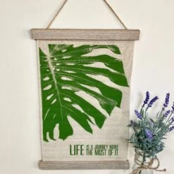 Darthome Limited Fabric Palm Leaf Hanging Plaque