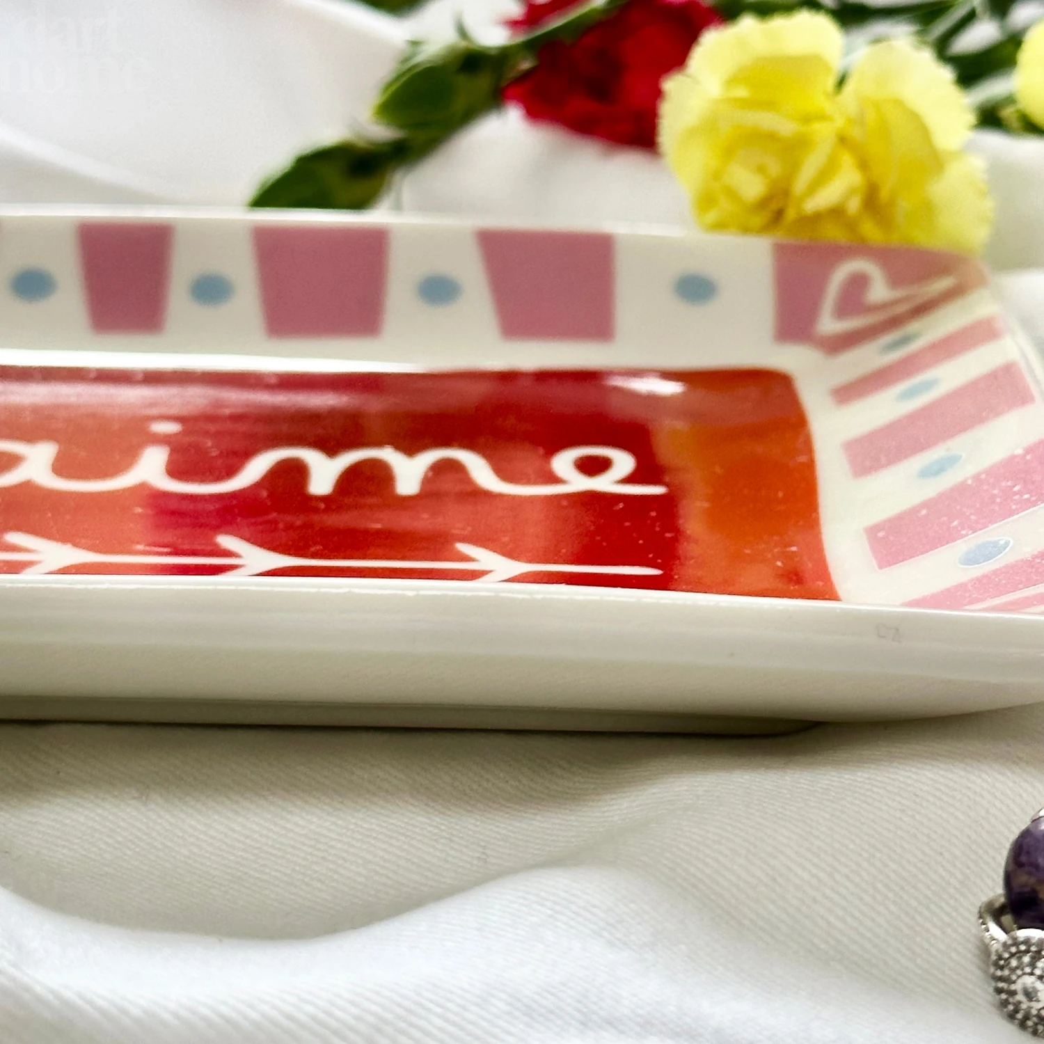 Darthome Limited Stoneware Red Je T'aime Trinket Dish 4 Darthome Limited Stoneware Red Je T'aime Trinket Dish - Image 4