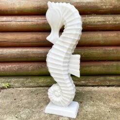 Darthome Limited White Seahorse Garden Ornament - Marble Resin