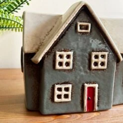 Darthome Limited Ceramic Grey Cottage House Plant Pot -Darthome Limited IMG E7784