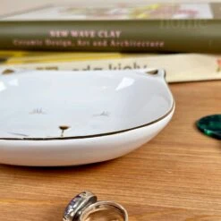 Darthome Limited Glossy White Cat Face Trinket Dish -Darthome Limited IMG E8106 editedHF