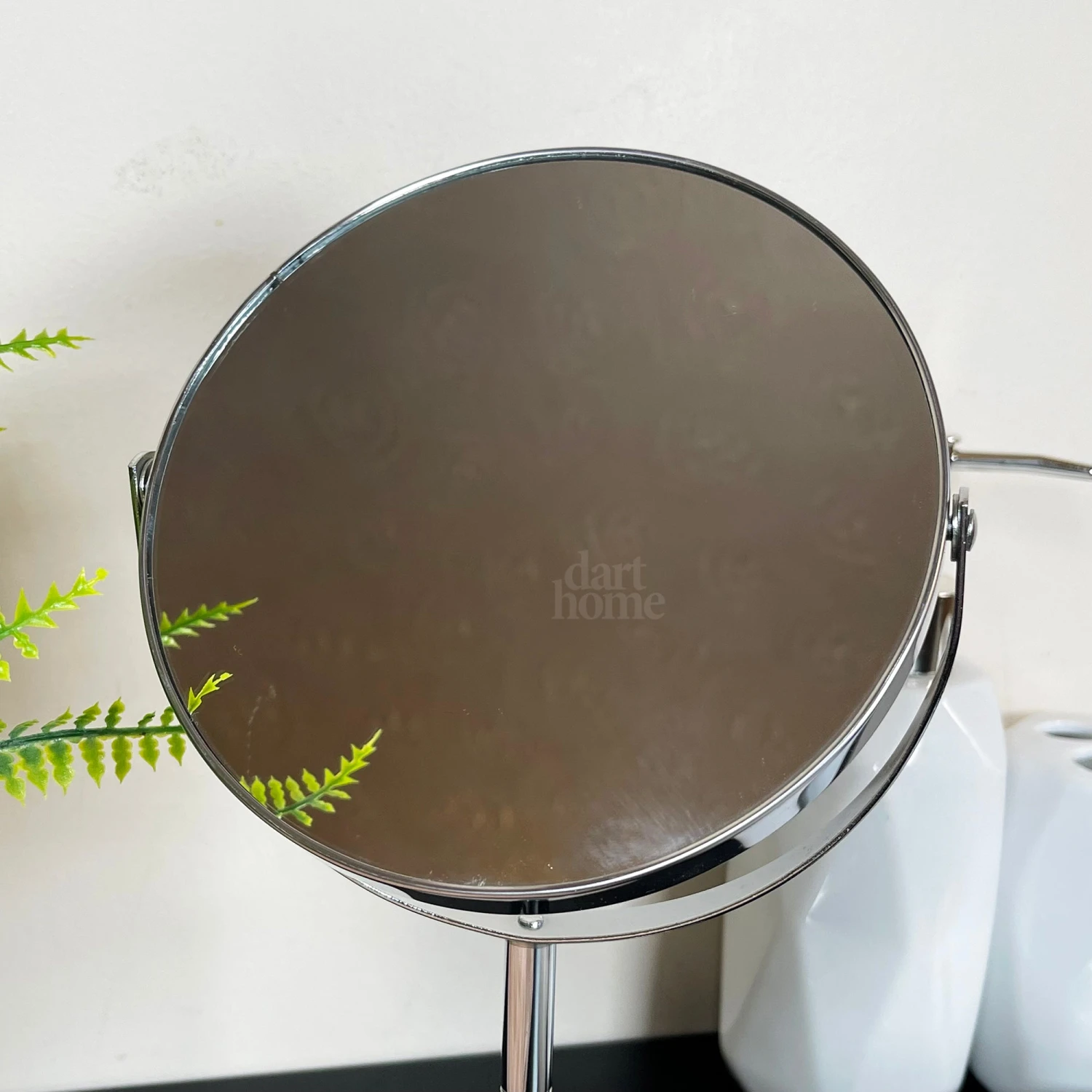 Darthome Limited 2x Magnifying Chrome Pedestal Mirror 3 Darthome Limited 2x Magnifying Chrome Pedestal Mirror - Image 3