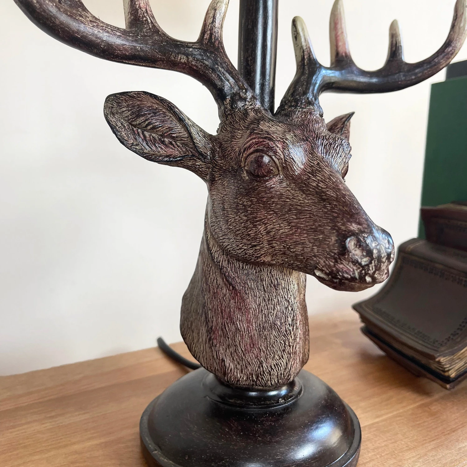 Darthome Limited Stags Head Table Lamp With White Linen Shade 6 Darthome Limited Stags Head Table Lamp With White Linen Shade - Image 6