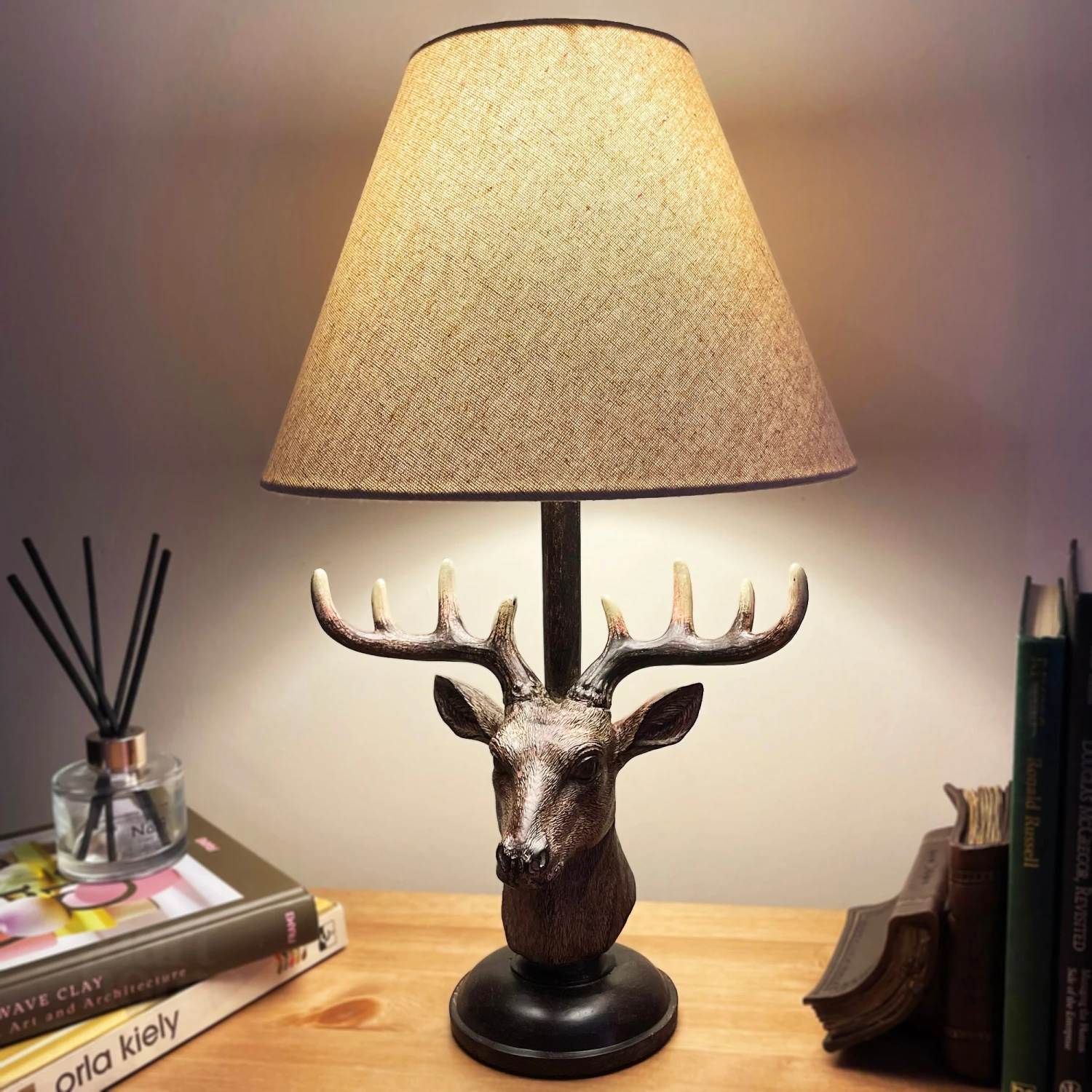 Darthome Limited Stags Head Table Lamp With White Linen Shade 1 Darthome Limited Stags Head Table Lamp With White Linen Shade