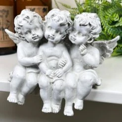 Darthome Limited White Cherub Triplets Ornament