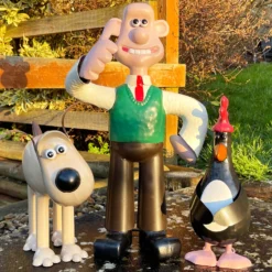 Darthome Limited Metal Wallace And Gromit Garden Statues -Darthome Limited IMG E9195 c8d3f017 7070 4f07 b653 e653ca23ecdc scaled