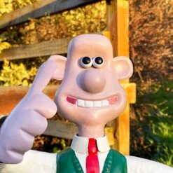 Darthome Limited Metal Wallace And Gromit Garden Statues -Darthome Limited IMG E9201