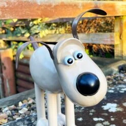 Darthome Limited Metal Wallace And Gromit Garden Statues -Darthome Limited IMG E9213