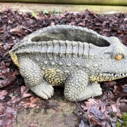 Darthome Limited Cement Crocodile Planter -Darthome Limited IMG E9373