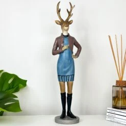 Darthome Limited Gentleman And Lady Stag Ornament -Darthome Limited IMG E9886