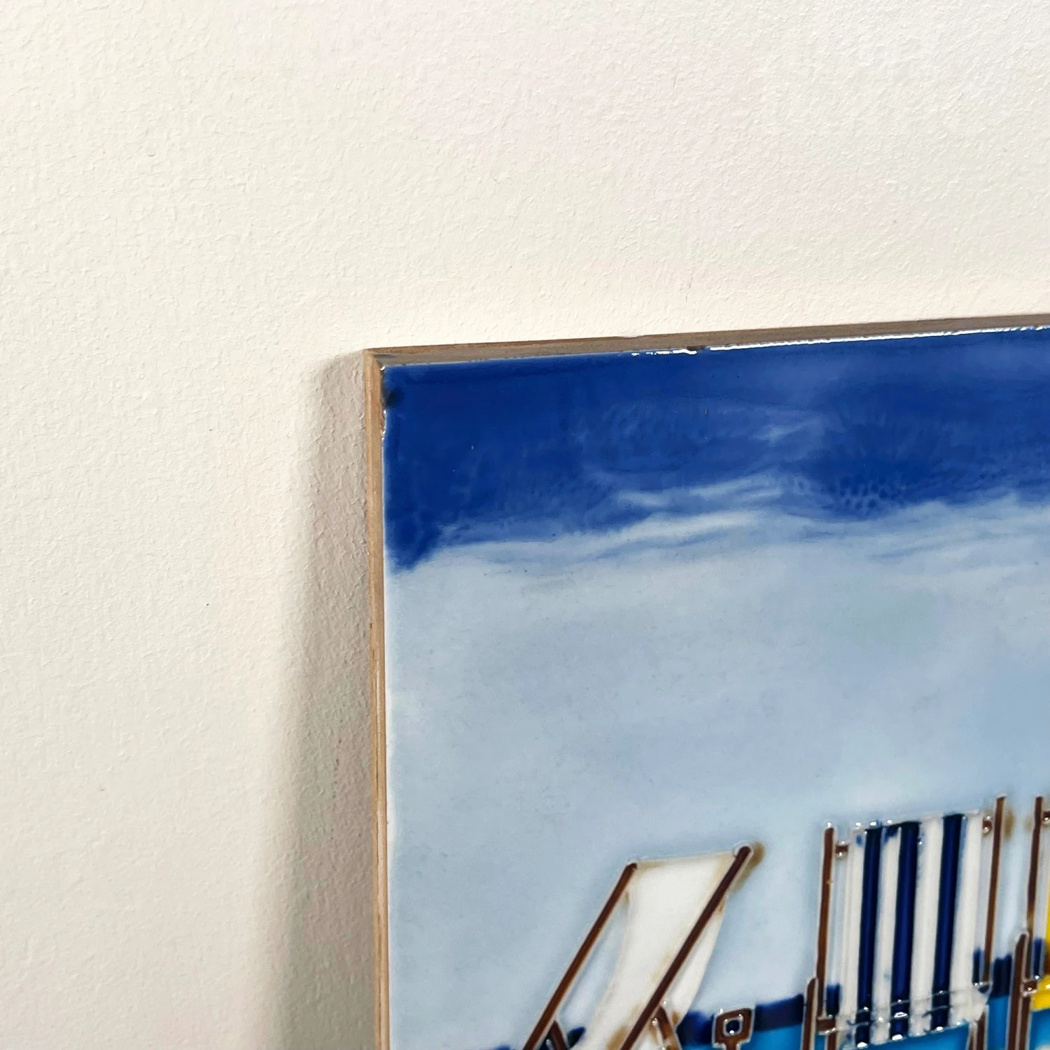 Darthome Limited Lounging On The Beach Ceramic Tile Wall Art 2 Darthome Limited Lounging On The Beach Ceramic Tile Wall Art - Image 2